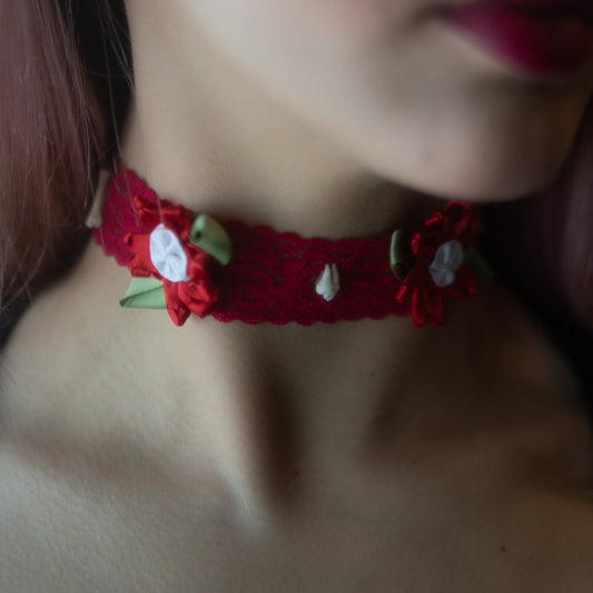 ruby lace choker